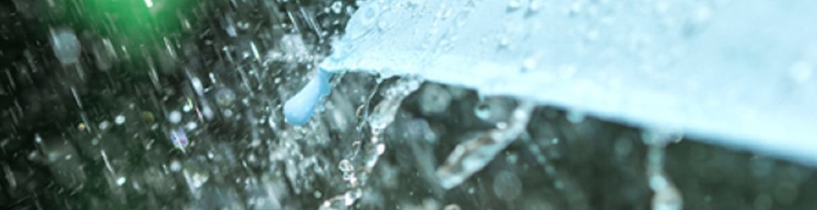 [Writing Task 1 - Mix] The line graph and the table show a monthly-average temperature and precipitation of a particular area in the world.