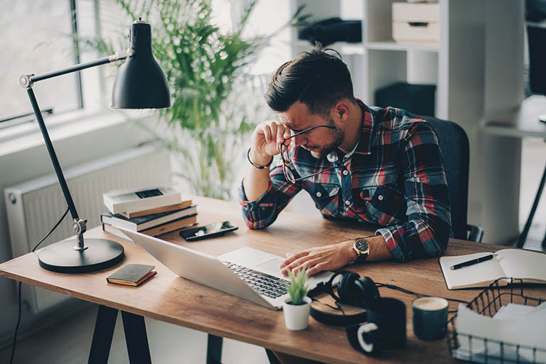 NHẬN BIẾT VÀ CÁC BIỆN PHÁP GIẢM STRESS NƠI CÔNG SỞ